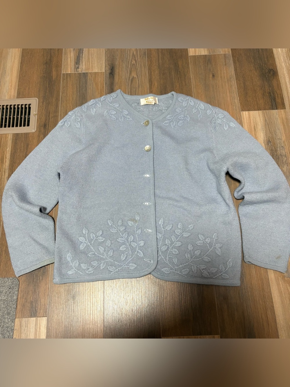 Vintage Tally Ho 100% Wool Powder Blue Sea Shell Button Winter Cardigan XL